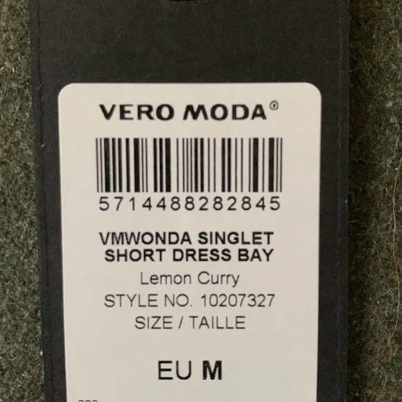 VERO MODA Wonda Floral Mini Dress NWT - Picture 6 of 6